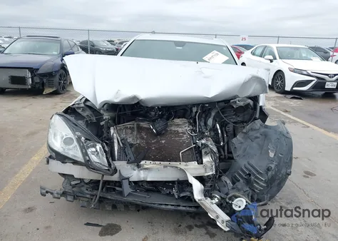 2013 Mercedes-Benz E 350 4Matic из США, поврежденный, VIN WDDHF8JB4DA710279